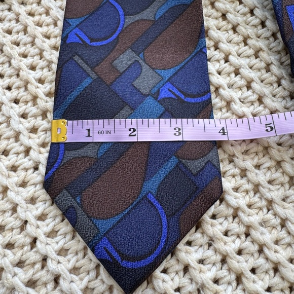 VINTAGE GUCCI Men’s Silk Neck Tie Made In Italy Abstract -58” - Picture 8 of 10
